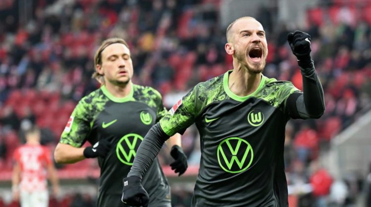 沃尔夫斯堡前锋